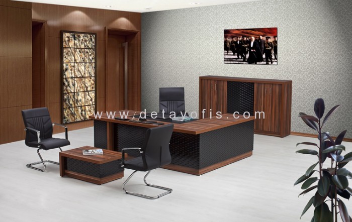 River Melamin İdareci Komandası